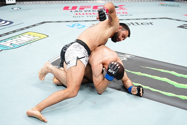 UFC 315, Saint Denis vs Prepolec